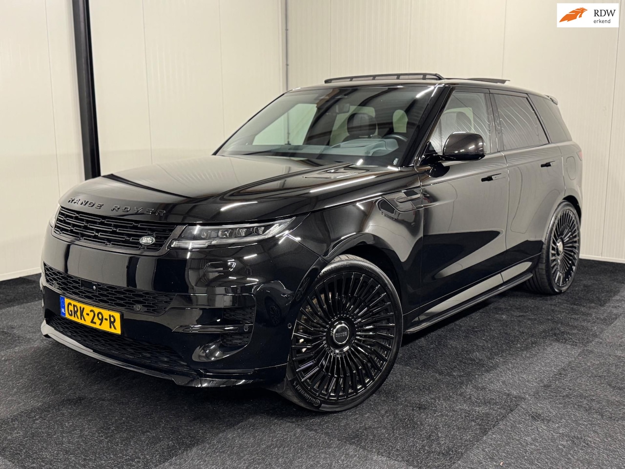Land Rover Range Rover Sport - 3.0 P440e Autobiography Dynamic HSE 2023 VOSSEN/24"/CARBON/FULLOPTION/NIEUWSTAAT - AutoWereld.nl