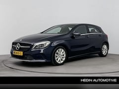 Mercedes-Benz A-klasse - A 180 Automaat Business Solution Style Line | LED | Parkpilot met camera | Stoelverwarming