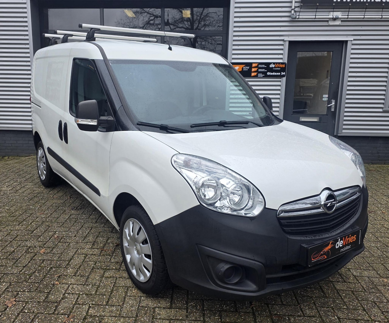 Opel Combo - 1.4 L1H1 ecoFLEX Edition **BENZINE-MARGE** - AutoWereld.nl