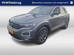 Volkswagen T-Roc - 1.5 TSI Sport Koplampverlichting LED, camera, LM 17"