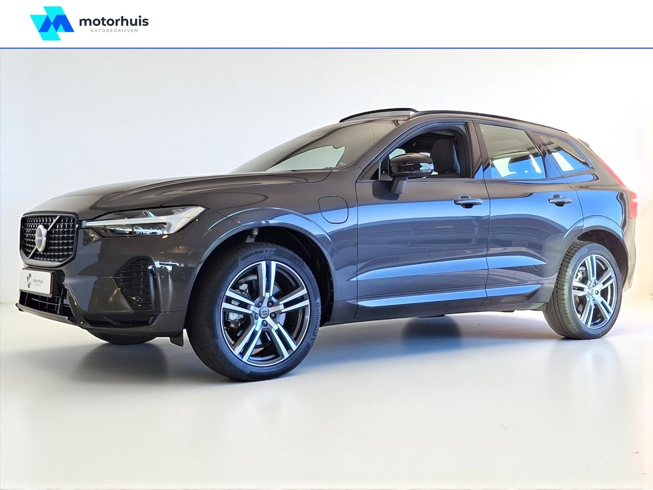 Volvo XC60 - T6 Twin Engine 350pk Geartronic AWD Inscription PANO TREKHAAK LEDER LED - AutoWereld.nl