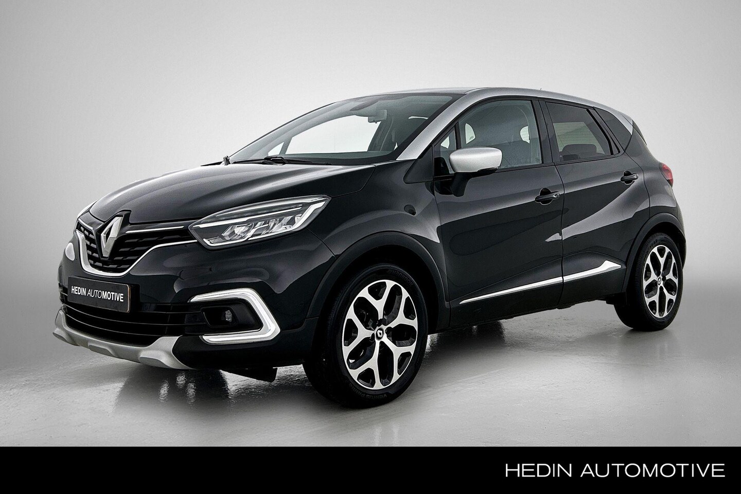 Renault Captur - TCe 90 pk Intens | Achteruitrijcamera | Dodehoekwaarschuwing | Trekhaak | Navigatiesysteem - AutoWereld.nl