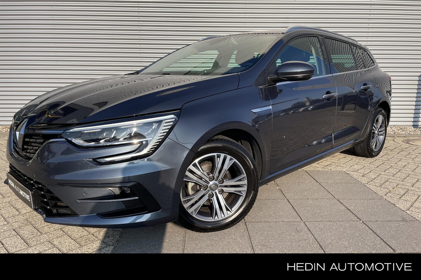 Renault Mégane Estate - TCe 140pk Intens - AutoWereld.nl