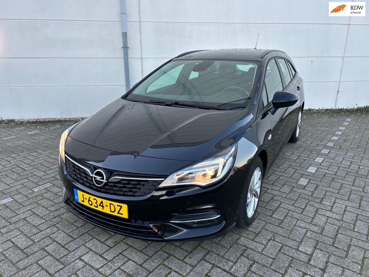 Opel Astra Sports Tourer - 1.2 Edition Navi Cruise Controle Climat Controle Achteruitrij Camera 6-Bak NL Auto Btw Aut - AutoWereld.nl