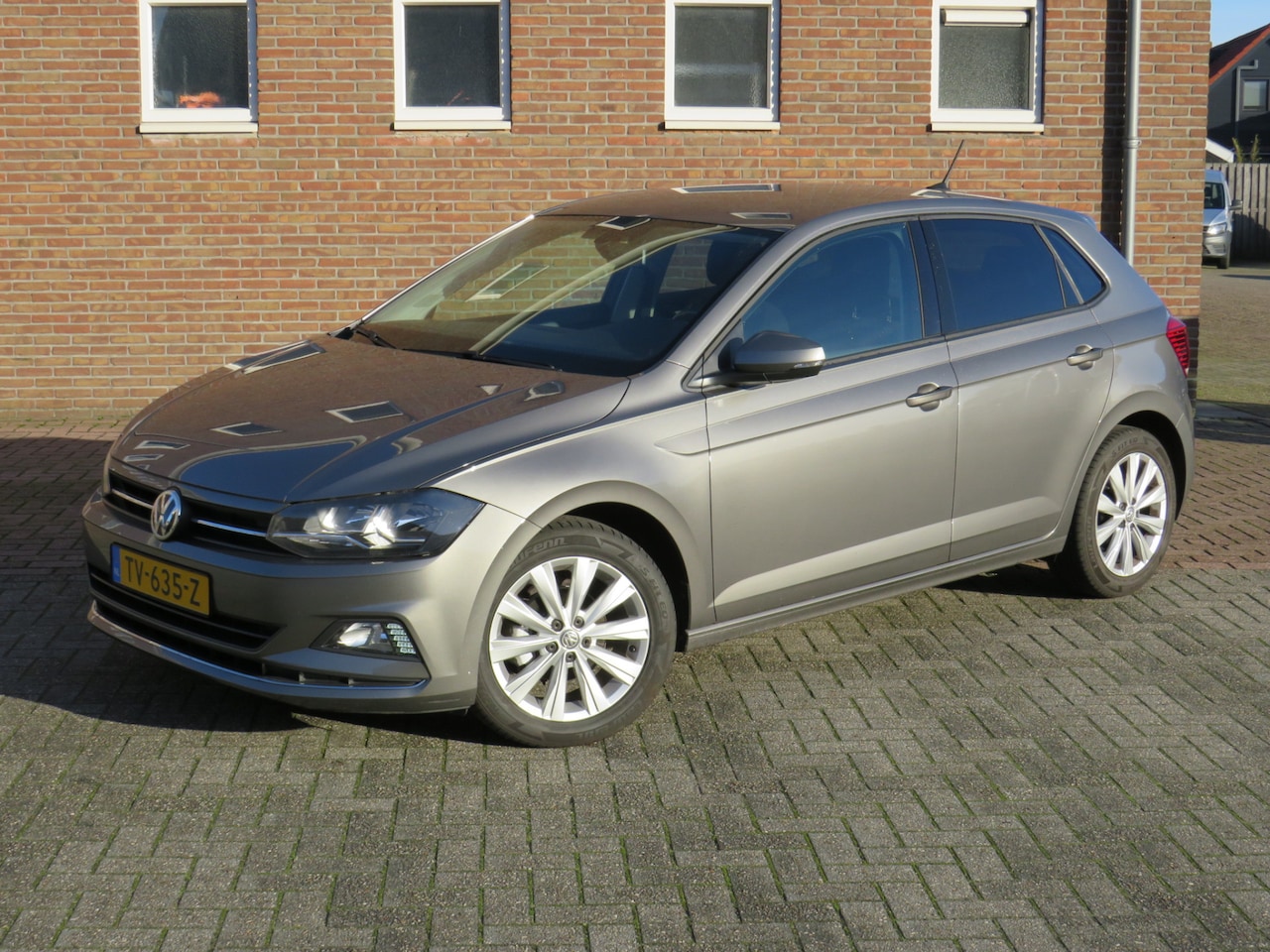 Volkswagen Polo - 1.0 TSI 95Pk Highline * Rijklaarprijs incl. garantie * Navigatie * Carplay Android * Clima - AutoWereld.nl