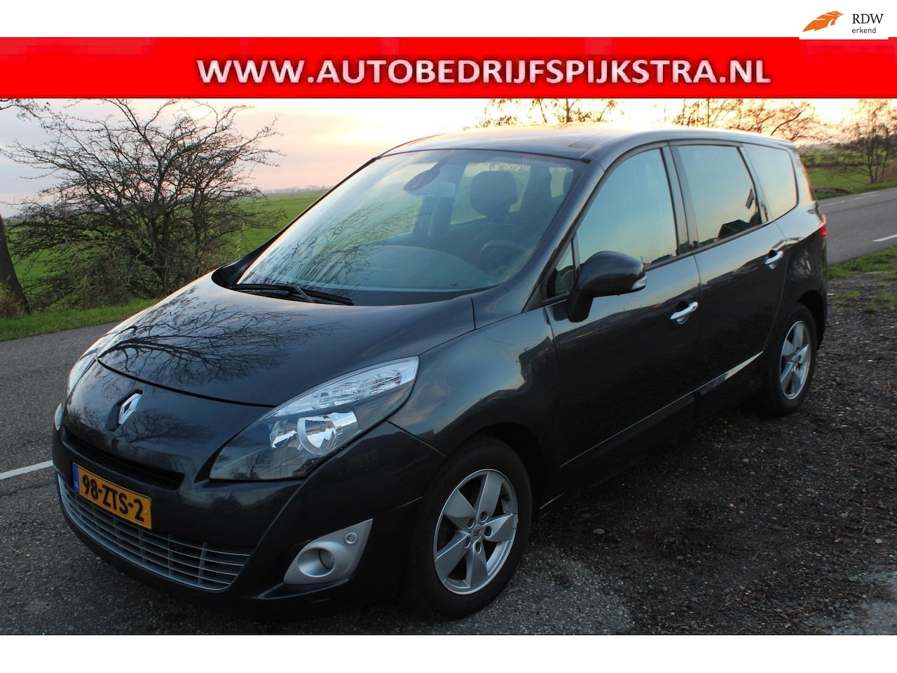 Renault Grand Scénic - 1.9 dCi Dynamique 1.9 dCi Dynamique - AutoWereld.nl