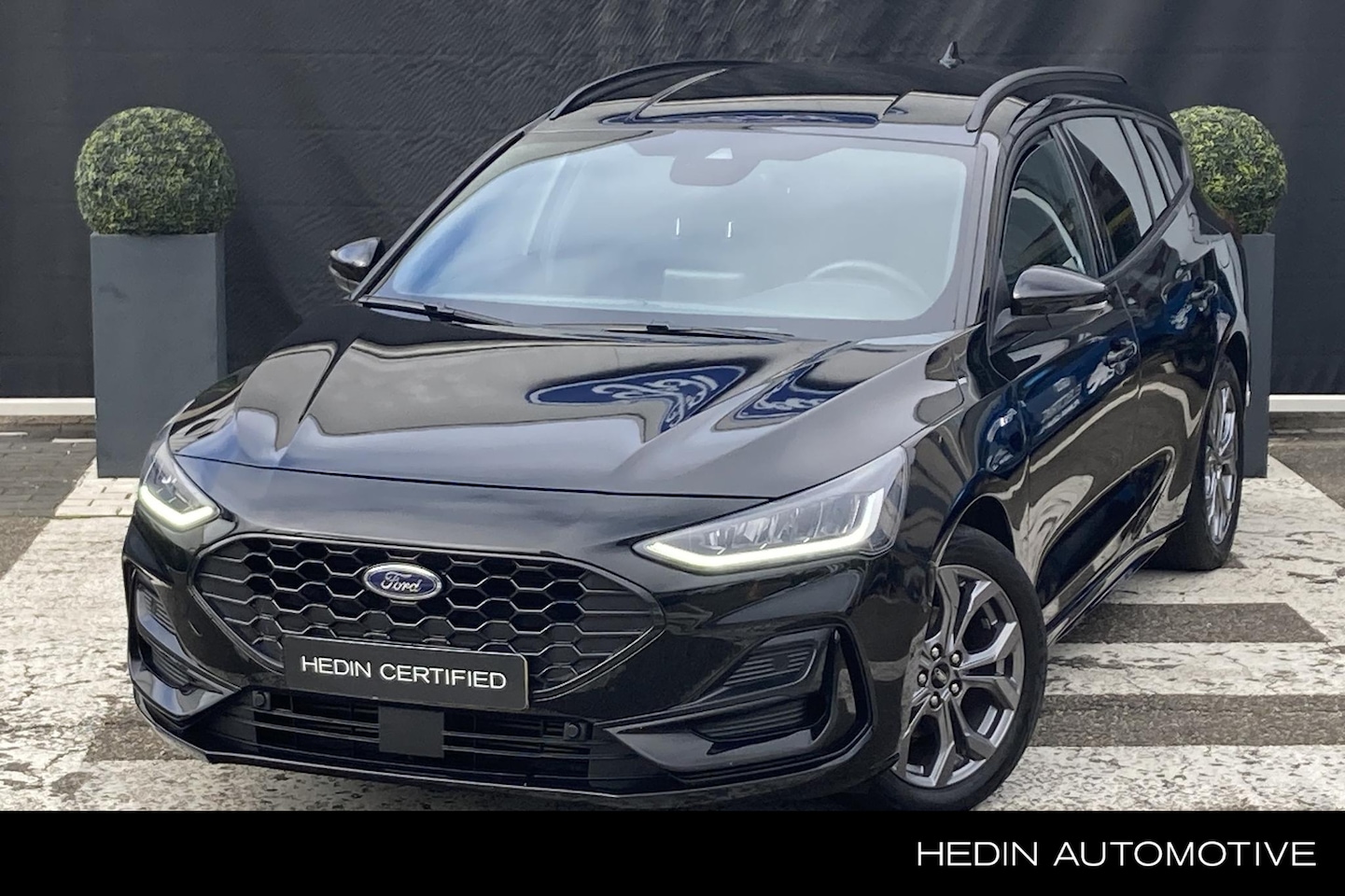 Ford Focus Wagon - 1.0 EcoBoost Hybrid ST Line Style | Winterpack | Parking pack - AutoWereld.nl