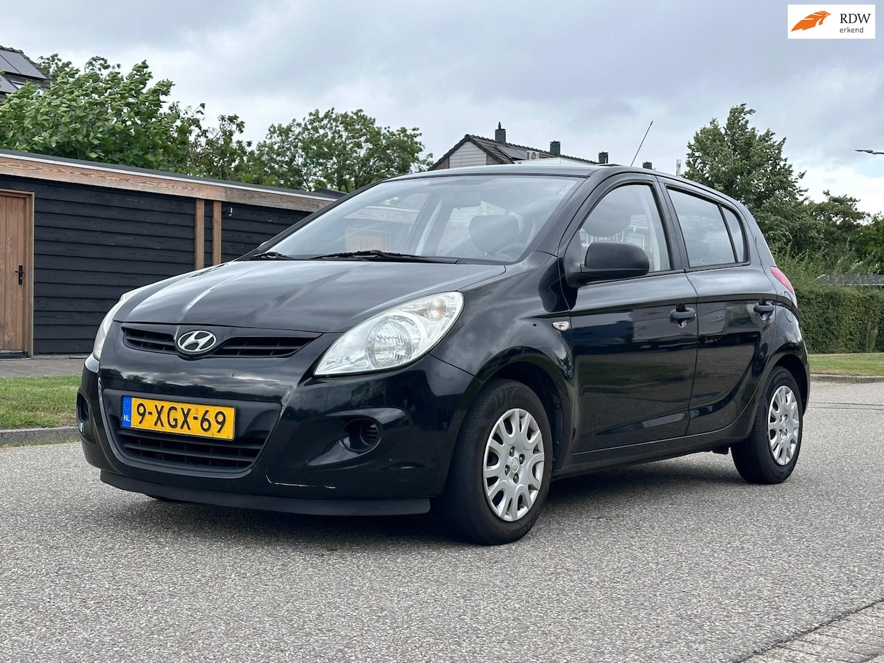 Hyundai i20 - 1.2i Business Edition 5DR*Airco*08-09-2026 APK*Elektrische ramen* - AutoWereld.nl