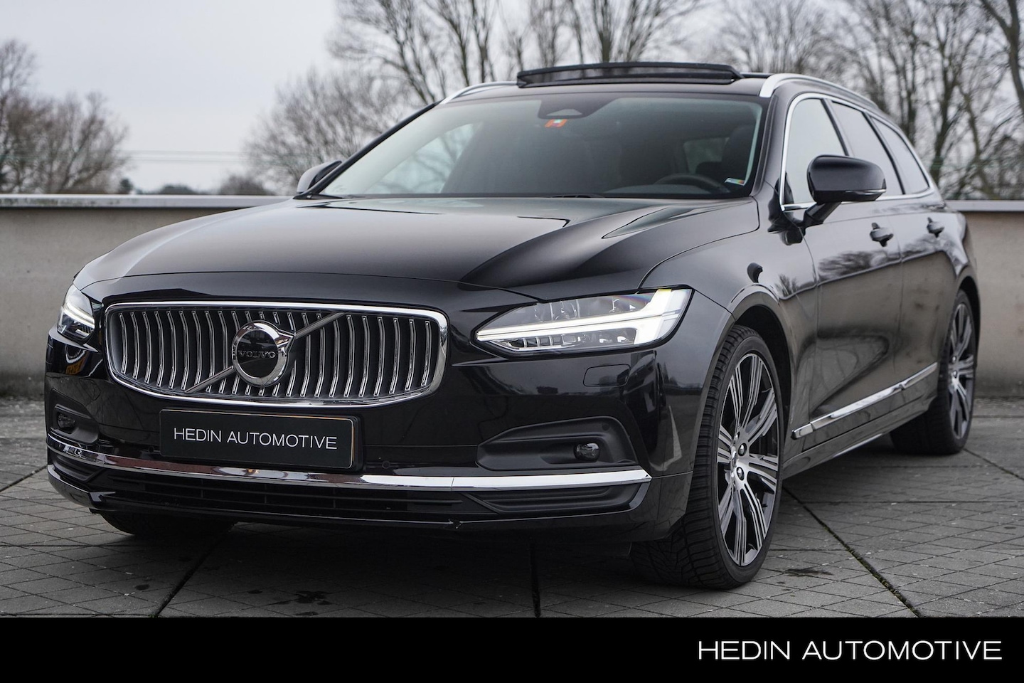 Volvo V90 - B5 Ultimate Bright Semi Elek Trekhaak | Parkeerverwarming | Adaptieve Cruise Control | Ver - AutoWereld.nl