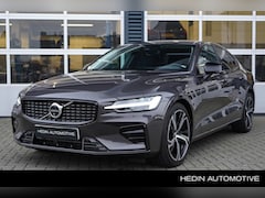 Volvo S60 - 2.0 B4 Plus Dark | Lederen Bekleding | Head-up Display | 360 Camera | Parkeerverwarming |