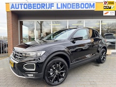 Volkswagen T-Roc - 1.5 TSI Sport Acc Black Style Camera Virtual cockpit