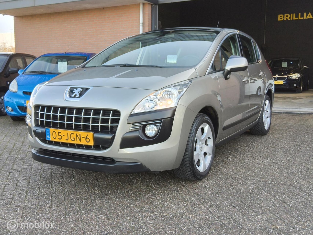 Peugeot 3008 - 1.6 VTi Première PANO|HEAD UP|CRUISE|TREKHAAK! - AutoWereld.nl