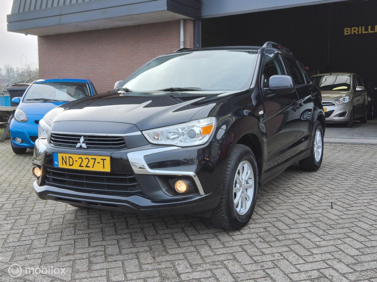 Mitsubishi ASX - 1.6 Cleartec Bright+ NAVI|AIRCO|TREKHAAK|BLEUTOOTH! - AutoWereld.nl