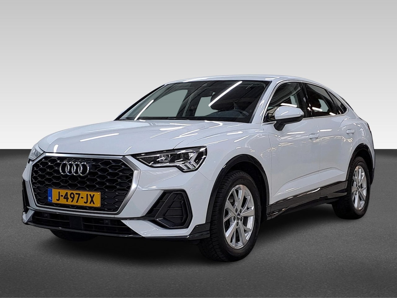 Audi Q3 Sportback - 35 TFSI 150PK AUTOMAAT BUSINESS EDITION NAVI TEL PDC NAP - AutoWereld.nl