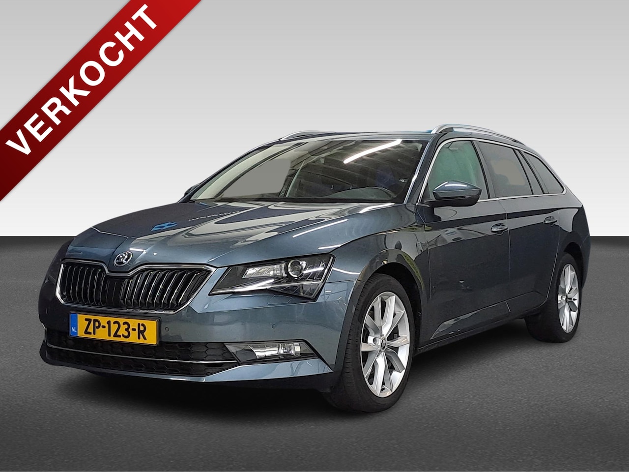 Skoda Superb Combi - 1.5 TSI 150PK DSG-7 BUSINESS EDITION NAVI PDC TEL VIRTUAL COCKPIT NAP - AutoWereld.nl