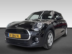 MINI One - 3-Deurs (f56) 1.5 FIRST 75PK NAVI SPORTSEATS NAP