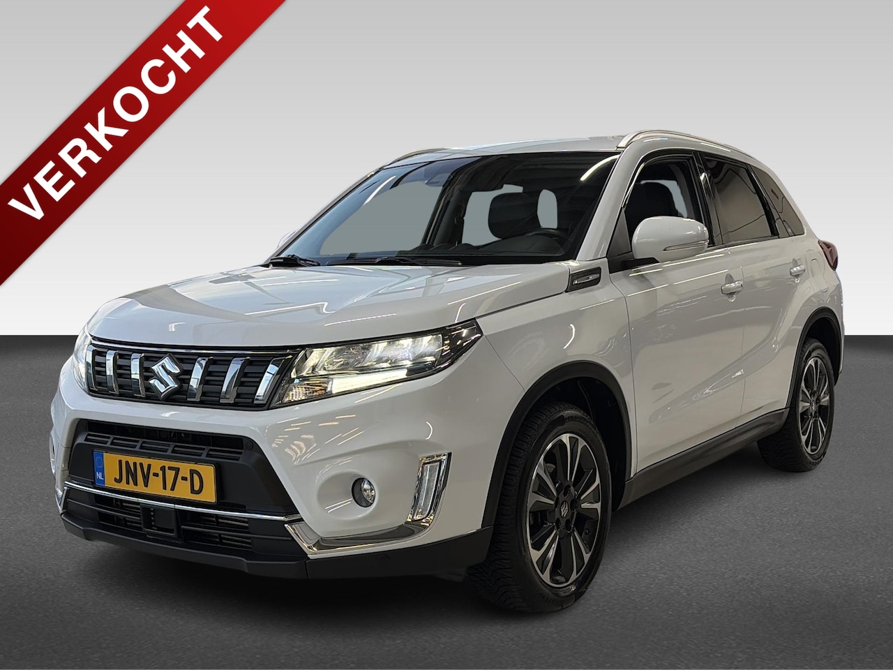 Suzuki Vitara - 1.4 Boosterjet 129PK SMART HYBRID STYLE PANO WINTERPACK - AutoWereld.nl