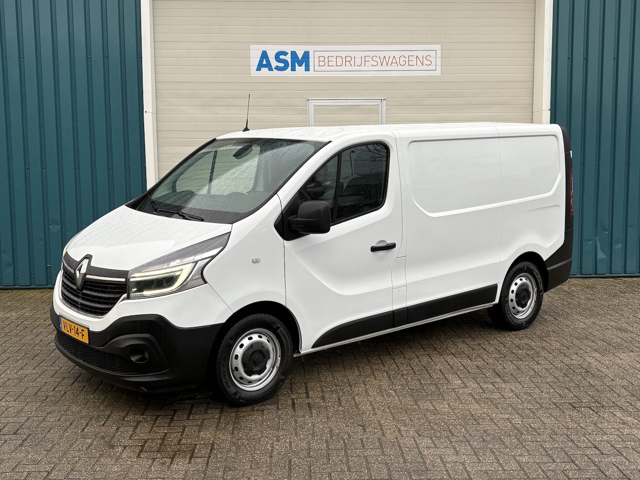 Renault Trafic - 2.0 146Pk dCi 145 T29 L1H1 Comfort / Cruise / Airco / Navi / Trekhaak / Apk t/m 21-10-2026 - AutoWereld.nl