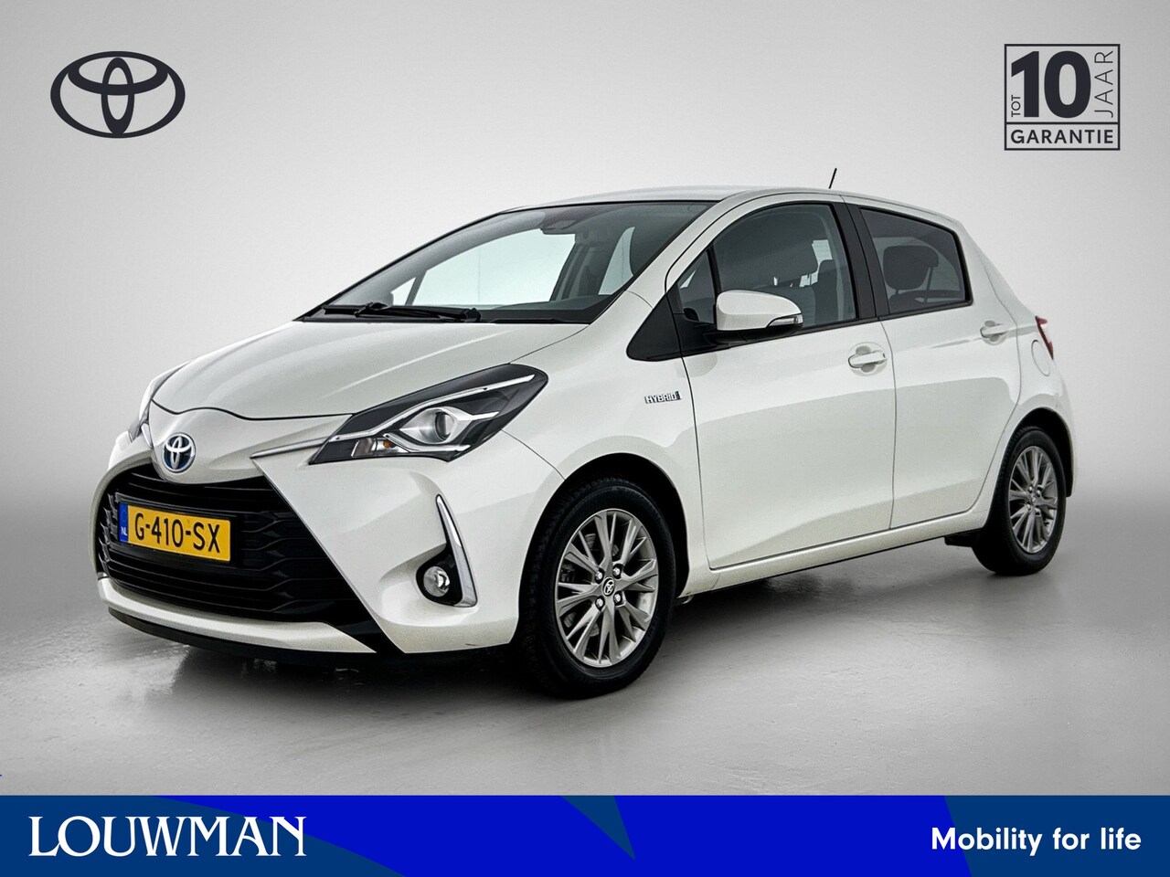 Toyota Yaris - 1.5 Hybrid Dynamic | 1e Eigenaar | NIEUW GELEVERD & ONDERHOUDEN | Parelmoer | Privacy Glas - AutoWereld.nl