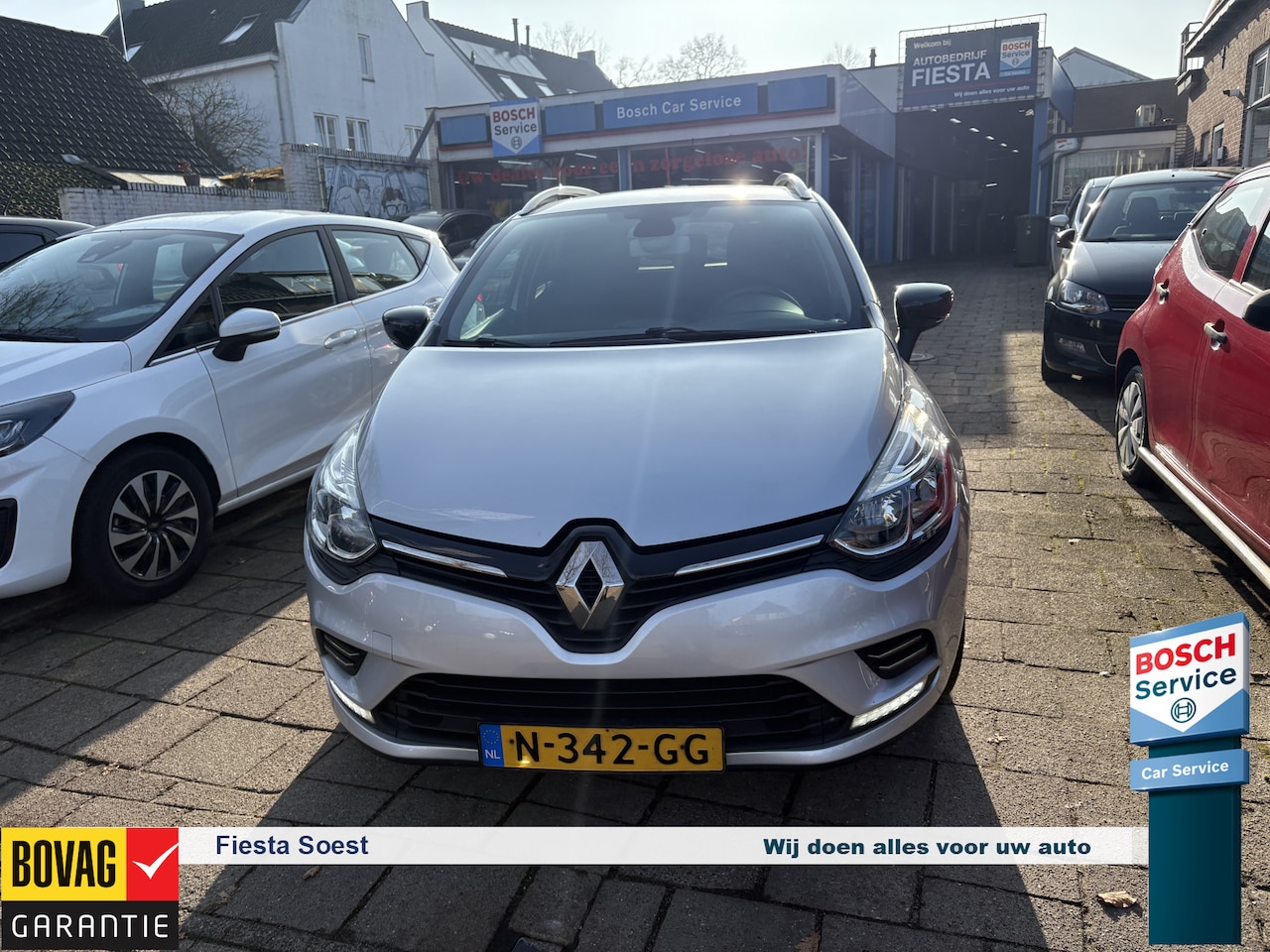 Renault Clio - 0.9 TCe Intens Digitale airco, cruise controle, navigatie verw.voorstoelen - AutoWereld.nl
