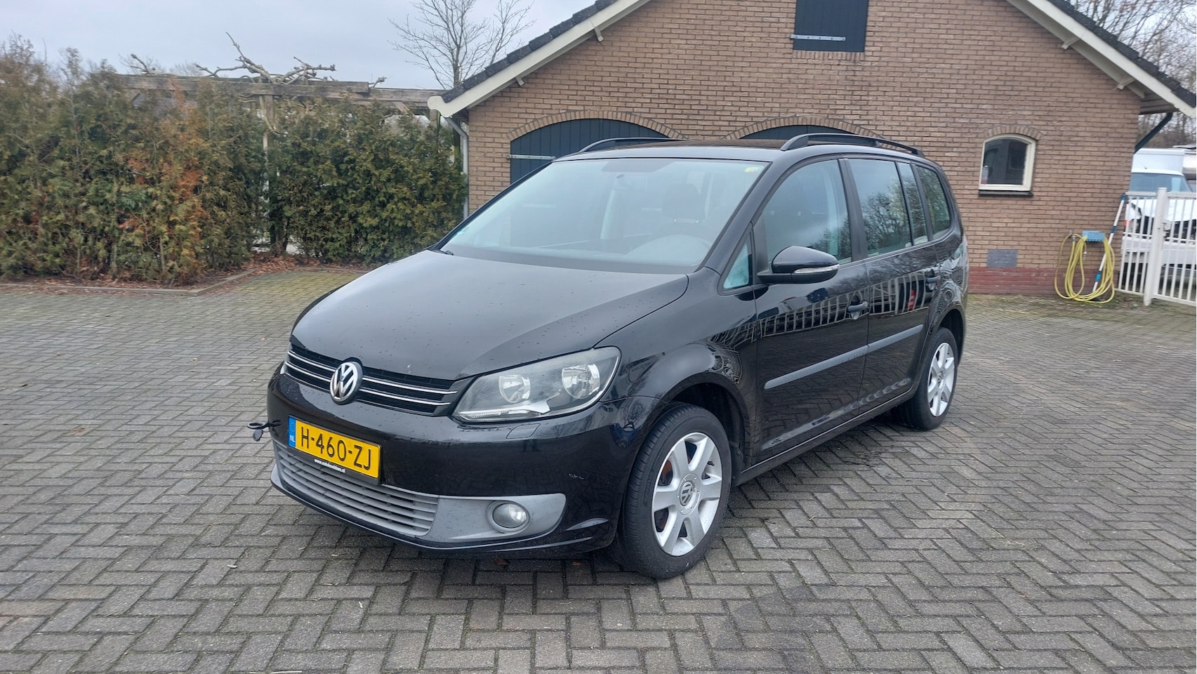 Volkswagen Touran - 1.2 TSI Trendline Bluemotion 7p. 1.2 TSI Trendline Bluemotion 7p. CLIMA BJ 2010 - AutoWereld.nl