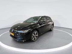 Volkswagen Golf - 1.5 eHybrid 204pk DSG Life Edition · Camera · Stuur- & Stoelverwarming · Keyless · ACC · P
