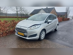 Ford Fiesta - 1.0 Style AIRCO/NAVI BJ 2015