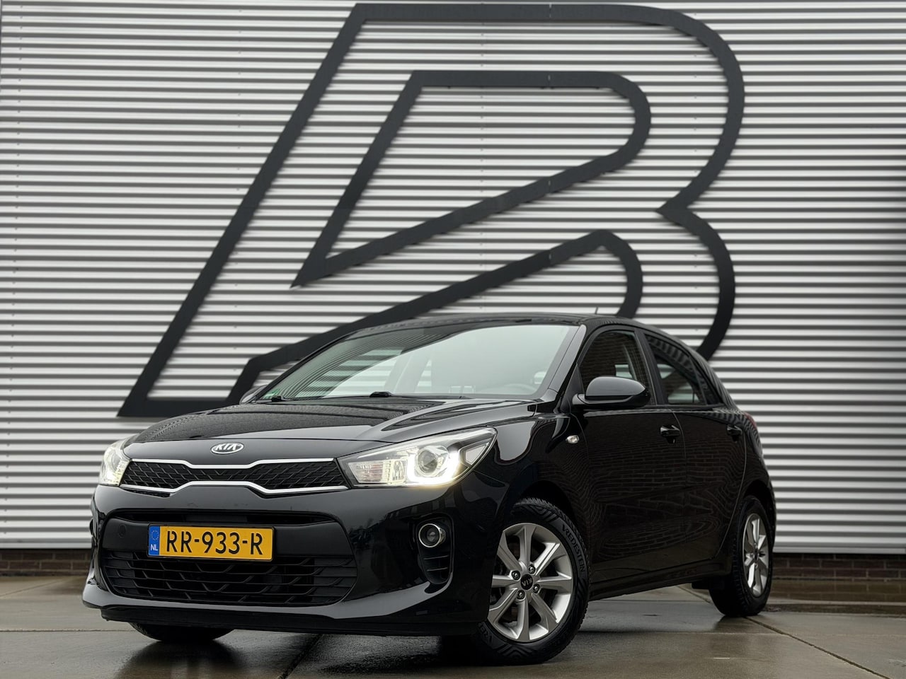 Kia Rio - 1.0 TGDI ComfortPlusLine Navigator Navi|Camera|Airco|Cruise|PDC|N.A.P|Nieuwe APK bij Aflev - AutoWereld.nl