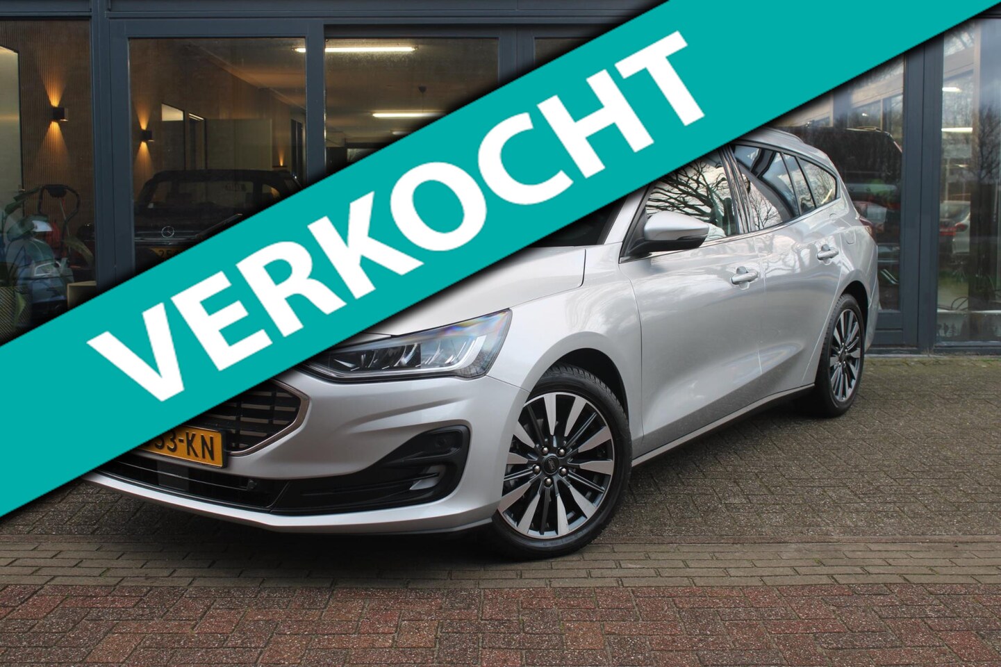 Ford Focus Wagon - EcoBoost Hybrid Titanium X | Facelift | B&O Audio | Achteruitrijcamera| Keyless | Carplay - AutoWereld.nl