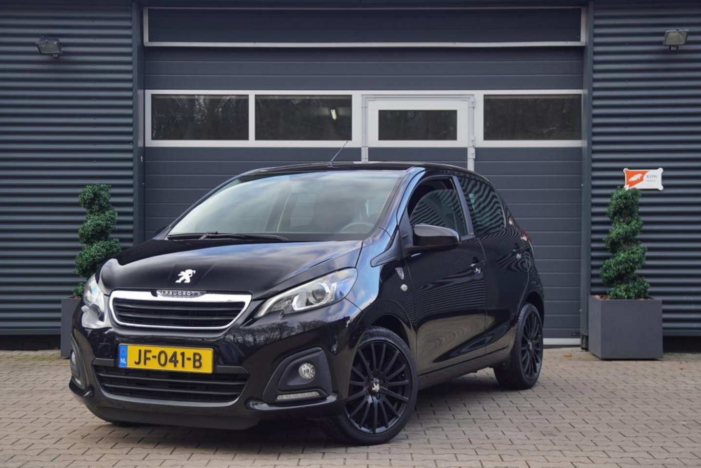 Peugeot 108 - 1.2 Puretech Active 5DRS LM VELGEN LED BLUETOOTH AIRCO - AutoWereld.nl