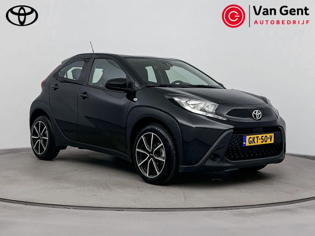 Toyota Aygo X - 1.0 VVT-i S-CVT Play | Automaat | 17 inch | Apple Carplay / Android Auto | Adaptive Cruise - AutoWereld.nl