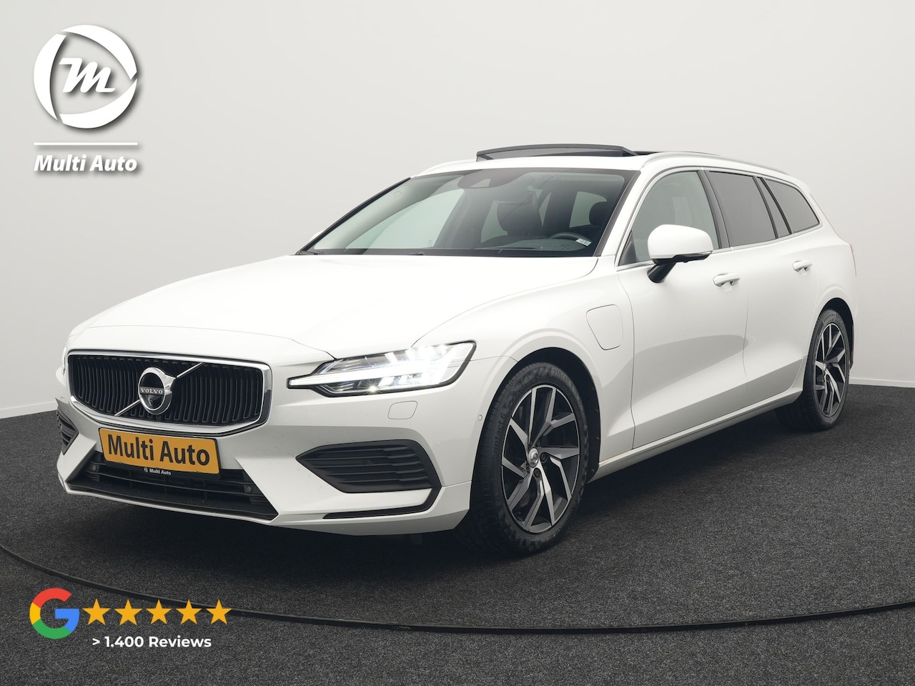 Volvo V60 - T6 Twin Engine AWD Momentum Pro Plug In Hybrid 340pk Dealer O.H PHEV | Panodak | Adaptive - AutoWereld.nl