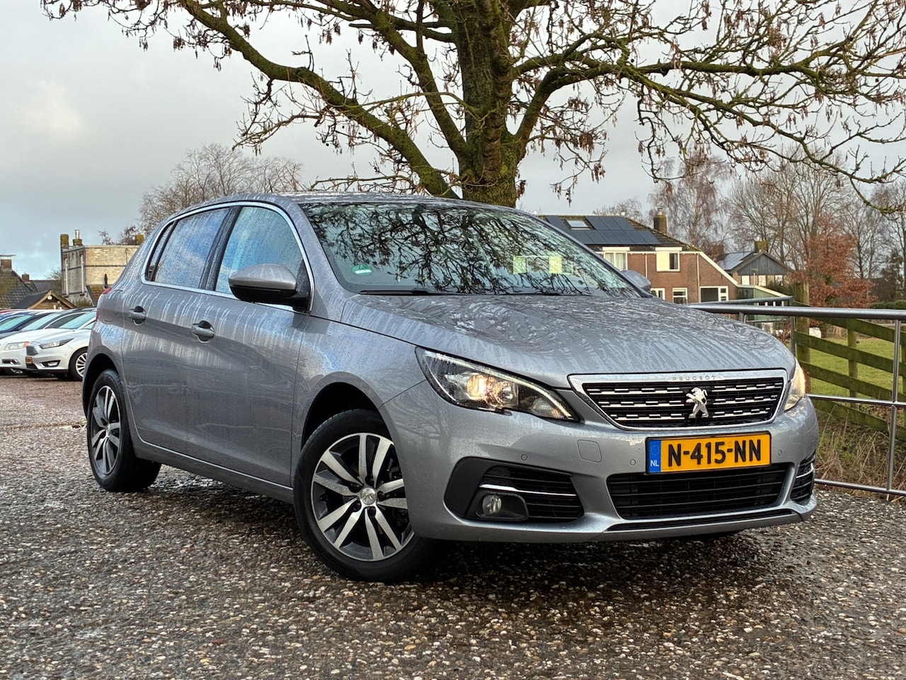 Peugeot 308 - 1.2 PureTech Allure | Automaat + Cruise + Clima + Navi nu € 10.975,-!!! - AutoWereld.nl