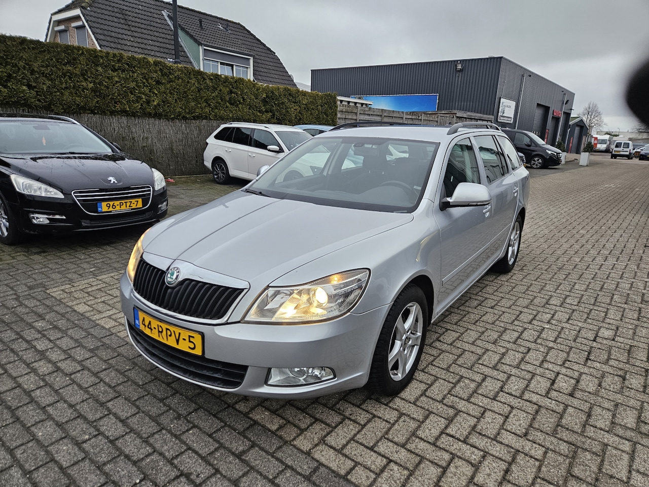 Skoda Octavia Combi - 1.2 TSI Ambition Business Line 1.2 TSI Ambition Business Line - AutoWereld.nl
