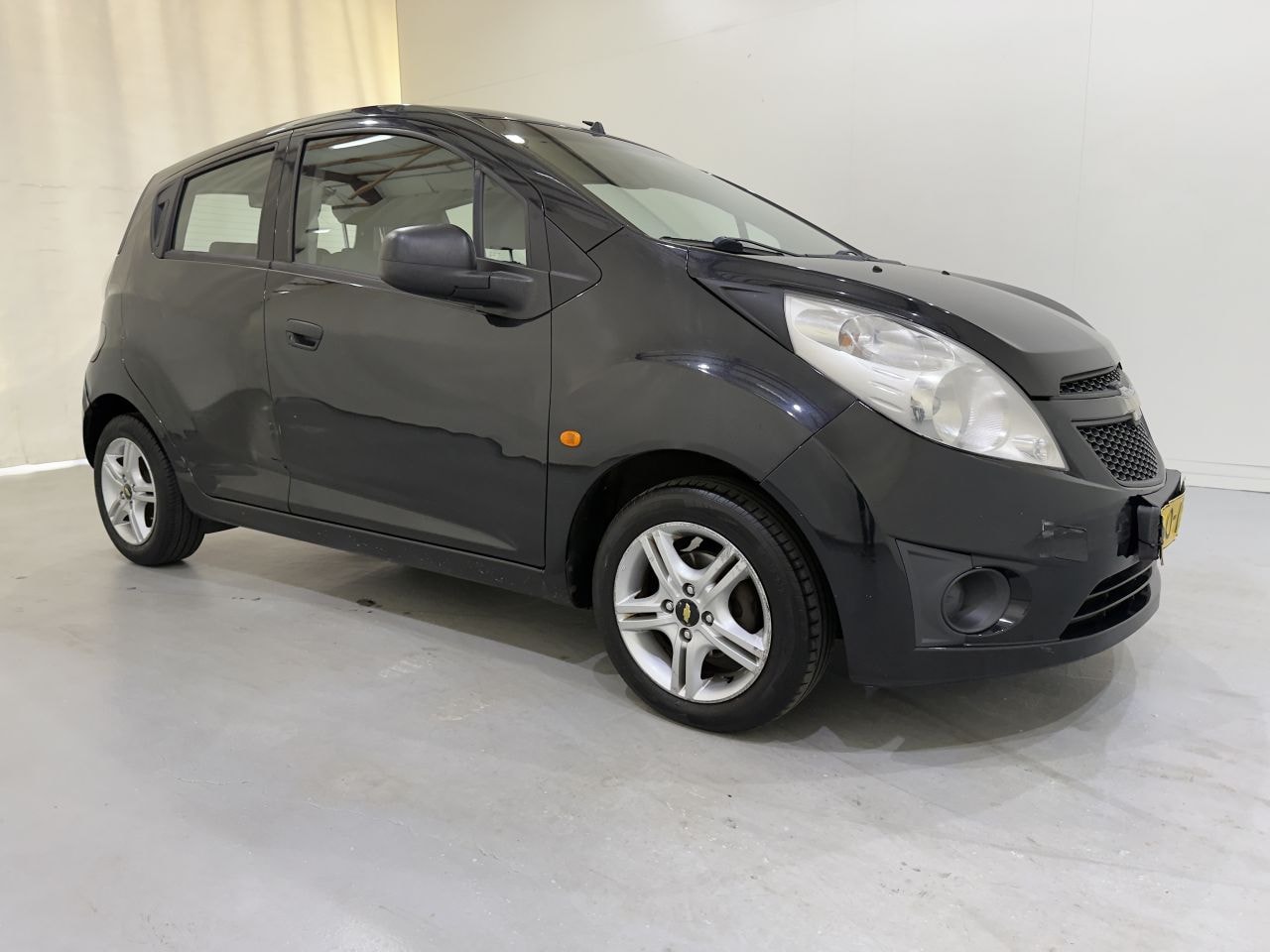 Chevrolet Spark - 1.0 LS Airco - AutoWereld.nl