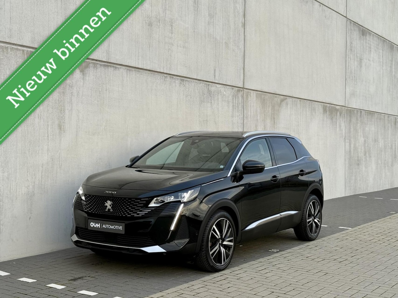 Peugeot 5008 - 1.2 GT | leer | memory | massage | cam | Focal - AutoWereld.nl