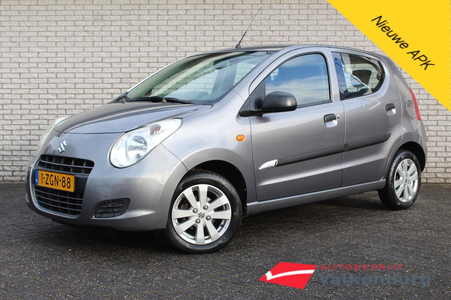Suzuki Alto - 1.0 Celebration | Airco | LMV 14'' - AutoWereld.nl
