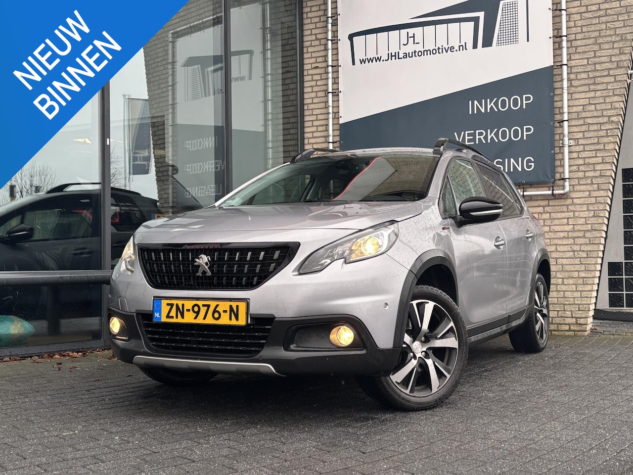 Peugeot 2008 - 1.2 GT-Line*ECC*CRUISE*NAVI*HAAK*CAM*CARPLAY* - AutoWereld.nl