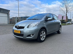 Toyota Yaris - 1.3 VVTi Aspiration Airco/Trekhaak/Pdc/Flippers