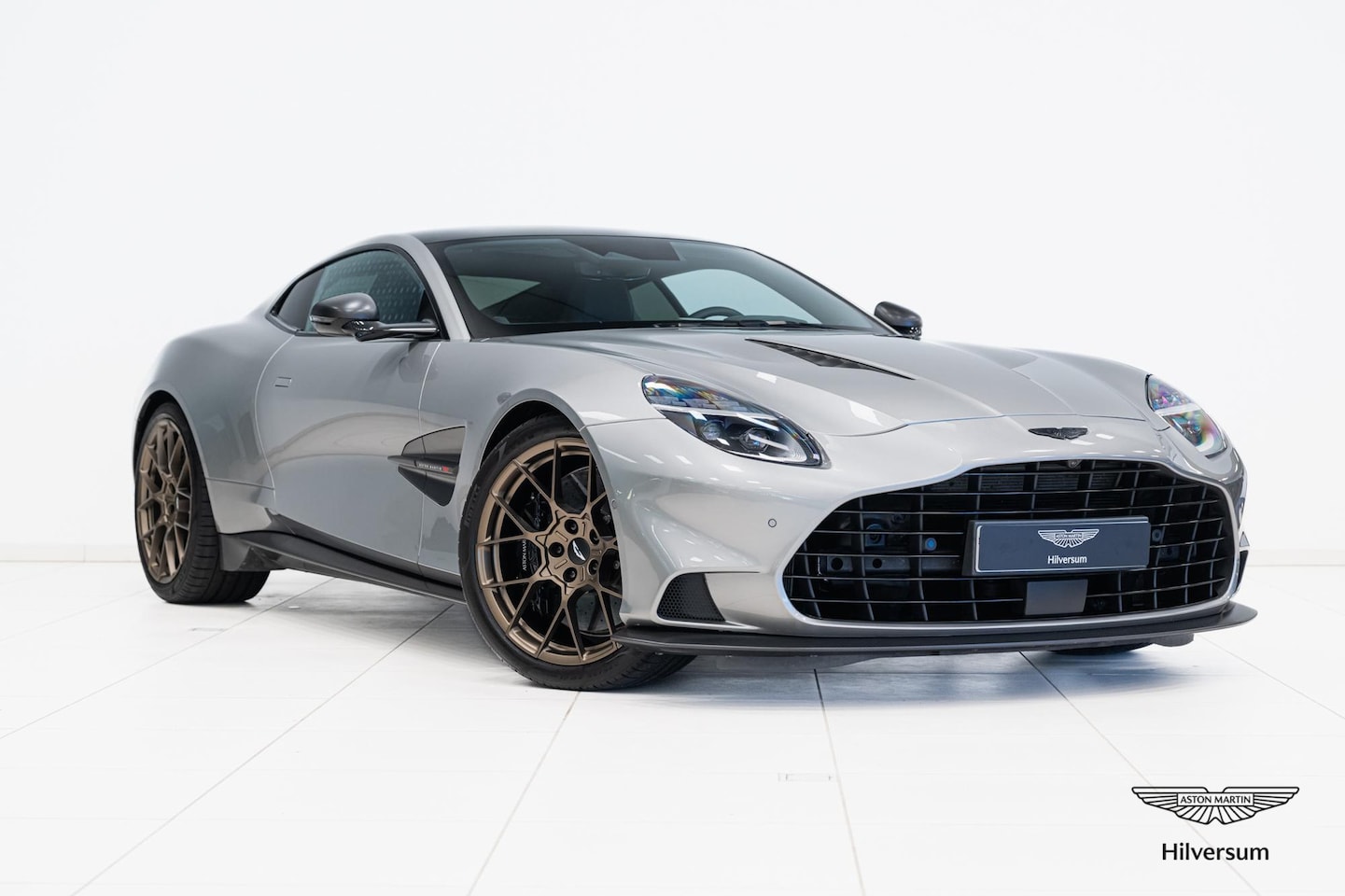 Aston Martin Vanquish - Coupe 25MY Incl BPM - AutoWereld.nl