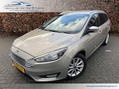 Ford Focus Wagon - 1.5 Titanium I Stoelverwarming I Navigatie