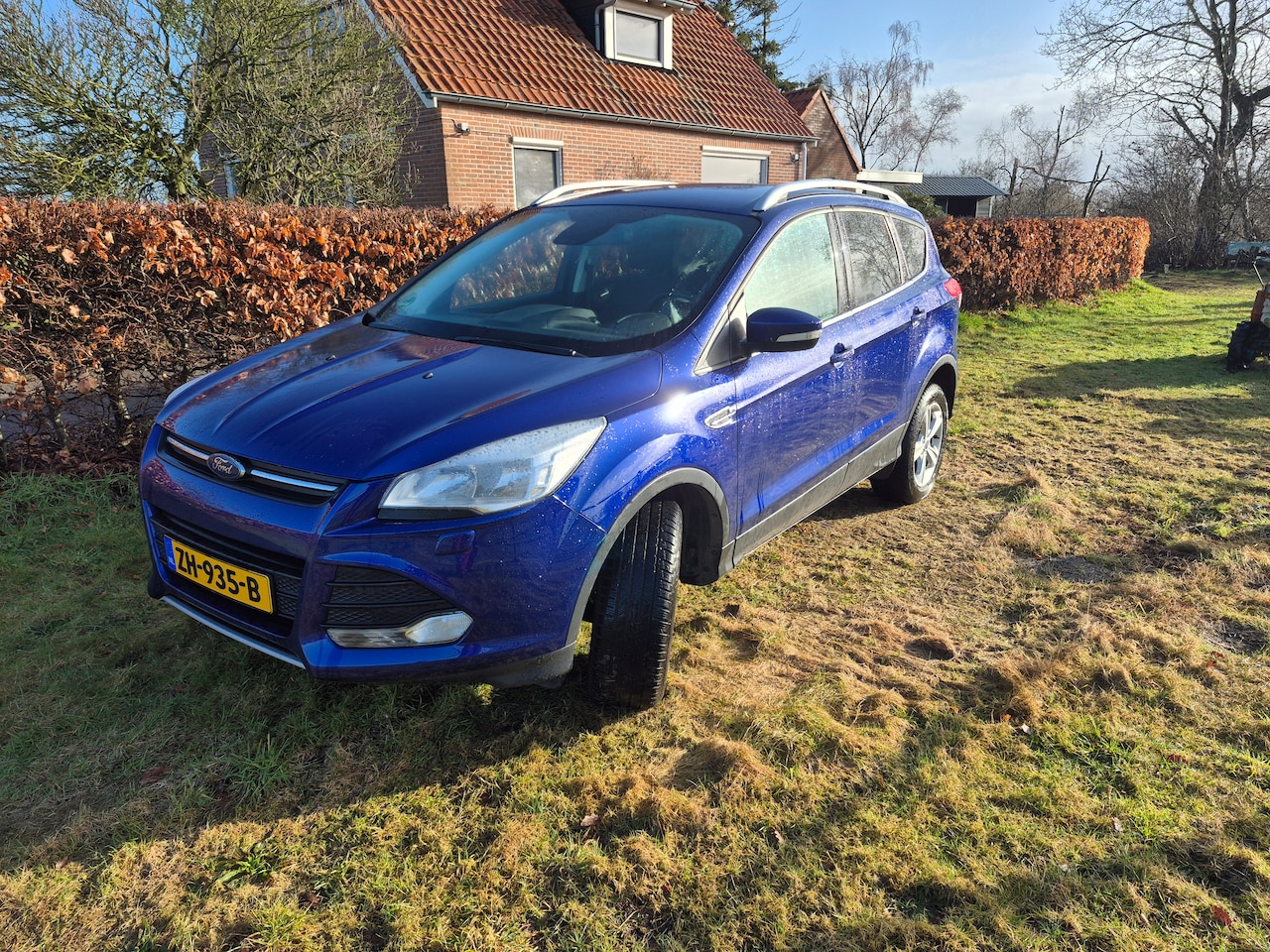 Ford Kuga - 1.5 Titanium 1.5 Ecoboost 110kW/150PK 2WD - AutoWereld.nl
