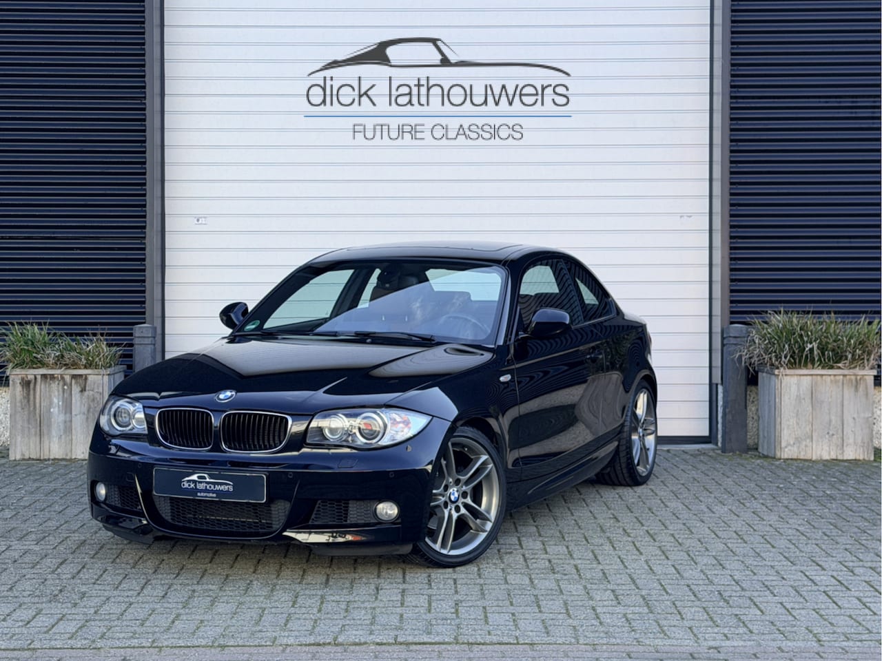 BMW 1-serie Coupé - 125i High Executive AUT / M-SPORT / PANO / SHADOW / VOL!!! - AutoWereld.nl