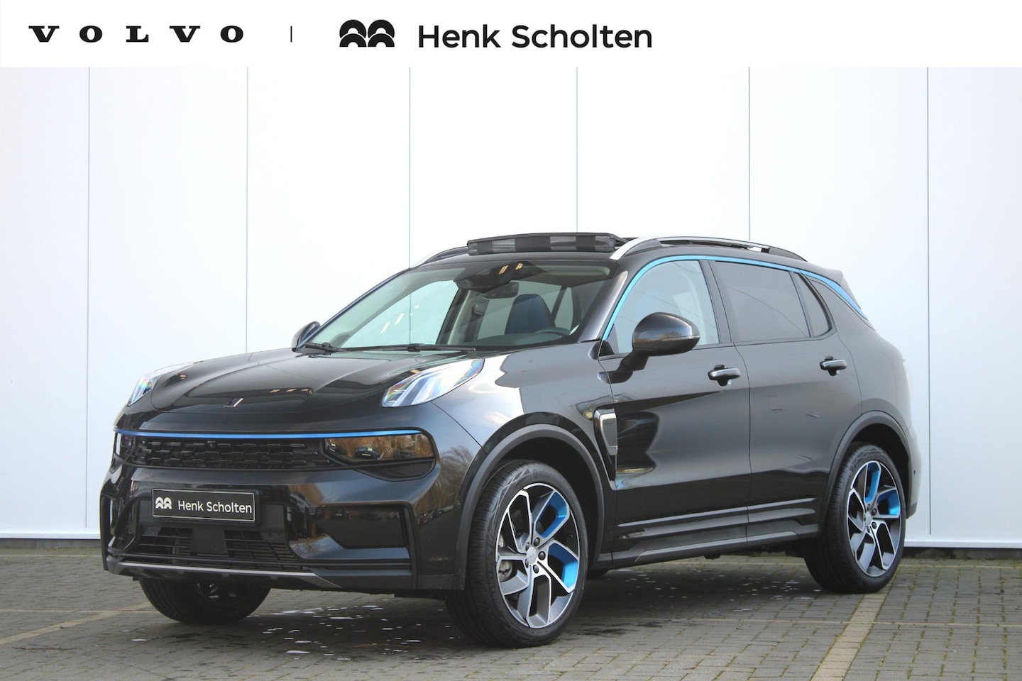 Lynk & Co 01 - Plug-in Hybrid | Automaat | Panoramisch Schuif-/Kanteldak | 360 Camera | Parkeersensoren v - AutoWereld.nl