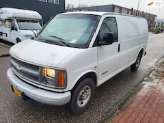 Chevrolet Express - v8 diesel van