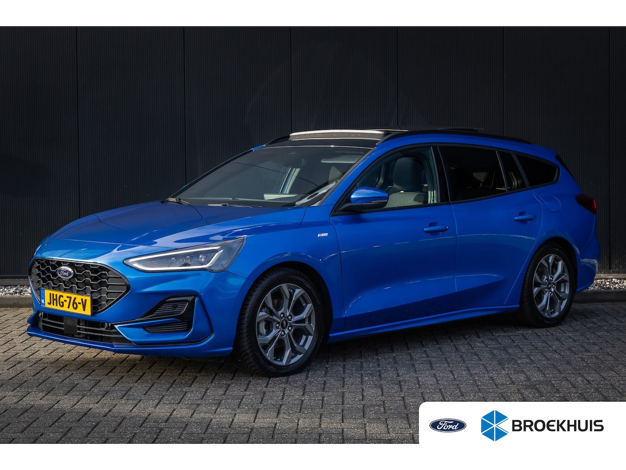 Ford Focus Wagon - 1.0 155pk Hybrid ST Line Automaat | Panoramadak | Winter-pack | Privacy-glass | LED Verlic - AutoWereld.nl