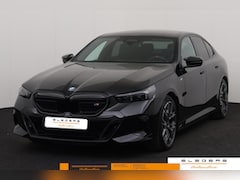 BMW i5 - M60 xDrive 84 kWh M60 Pro Zeer exclusief