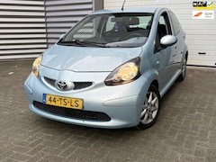 Toyota Aygo - 1.0-12V +