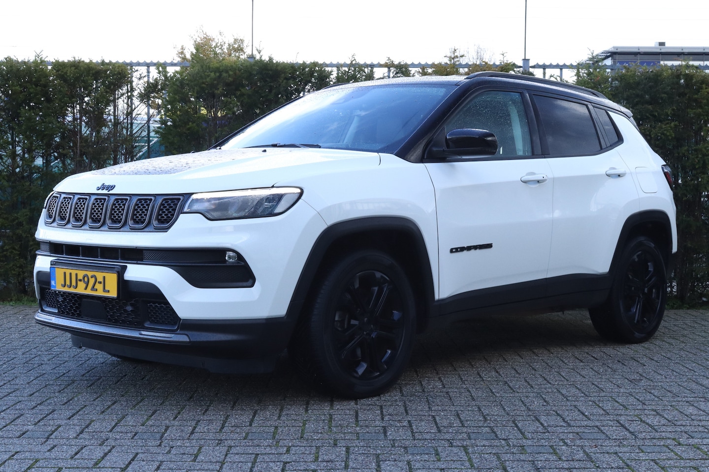 Jeep Compass - 4xe 240 Plug-in Hybrid Electric Upland | Adaptieve Cruise | Stoel+Stuurverwarming | Naviga - AutoWereld.nl