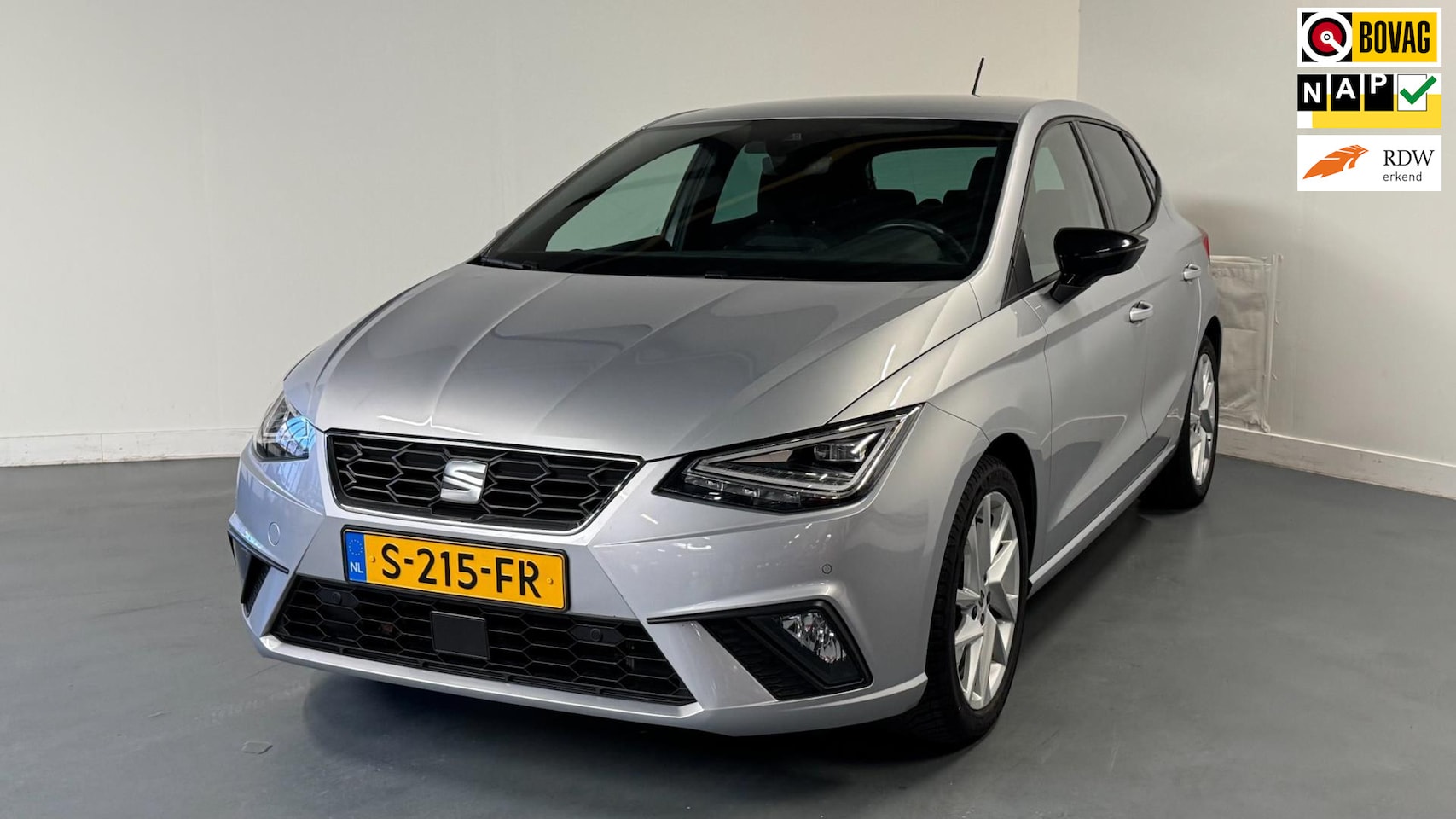 SEAT Ibiza - 1.0 EcoTSI FR | NL-AUTO | DEALER OND. | 1E EIGENAAR | CARPLAY | - AutoWereld.nl